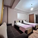 Lacka Pogradec
